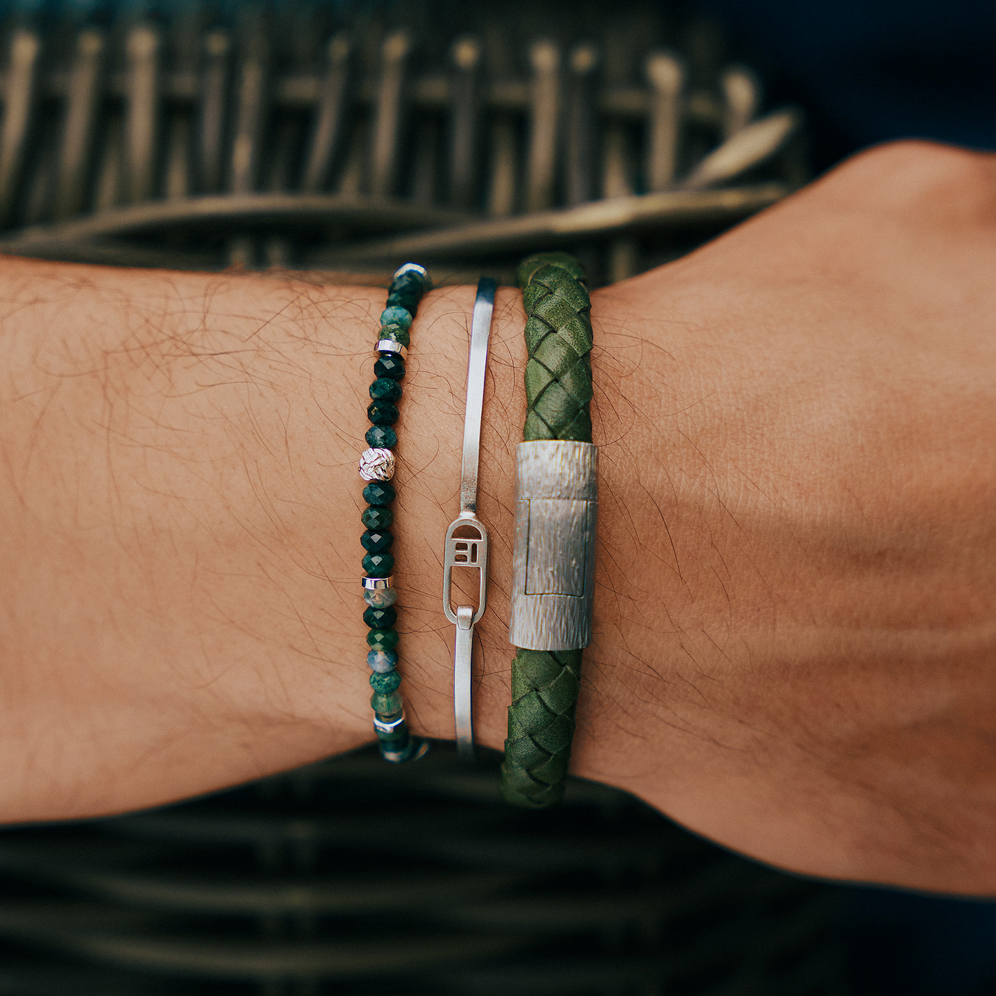 Nodo Beaded Bracelet With Green Emerald