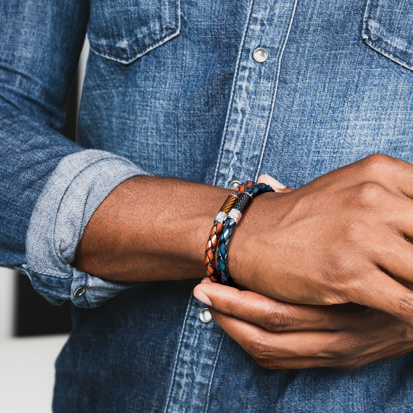 Carbon Pop Leather Bracelet In Blue